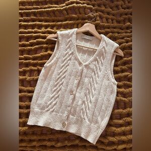 DUNST buttoned cable knit vest